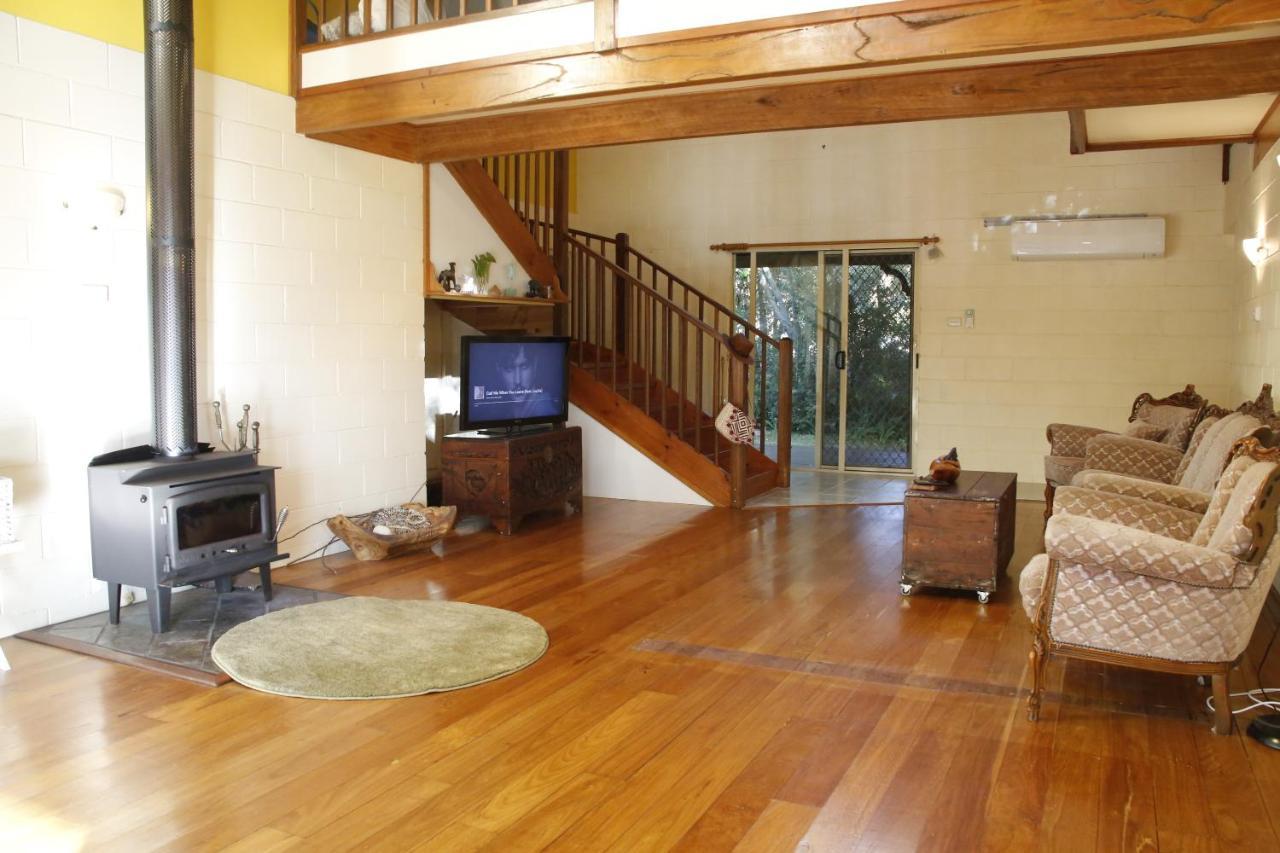 Charming 5 Bed Cottage With Fire Place Scotts Head Exterior photo